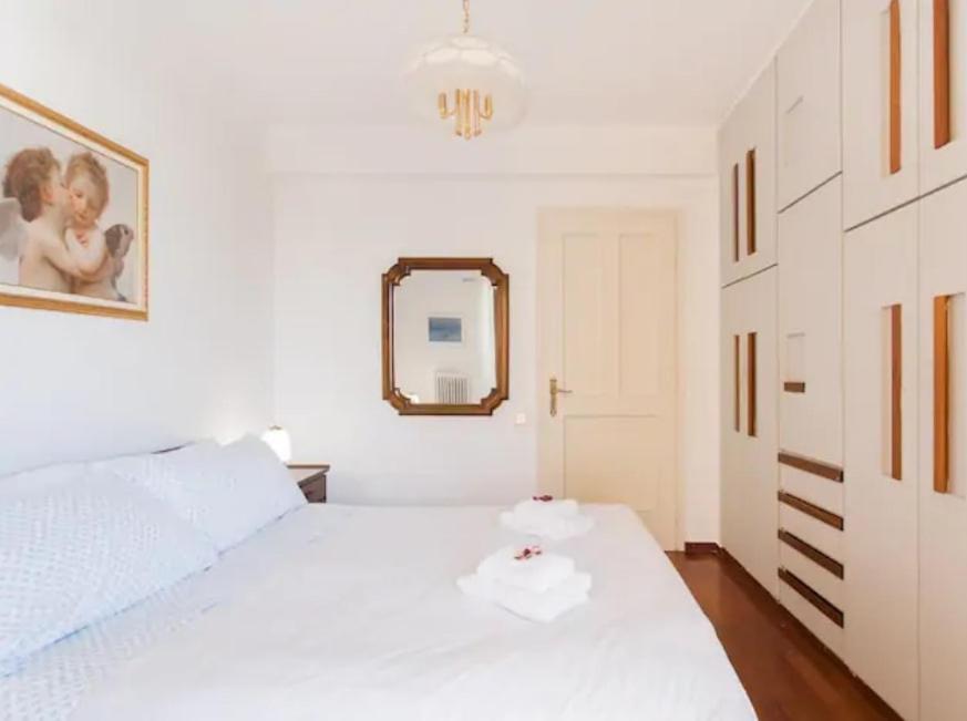 Luxury Athenian Riviera Apartment 135 Sqm At Voula Exterior photo